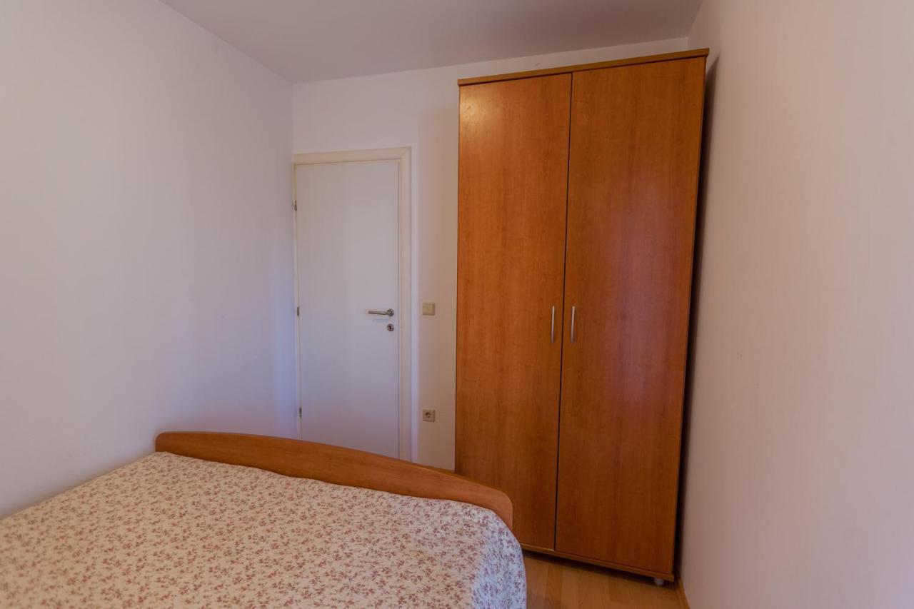 Apartman Mare Ловречиця Екстер'єр фото