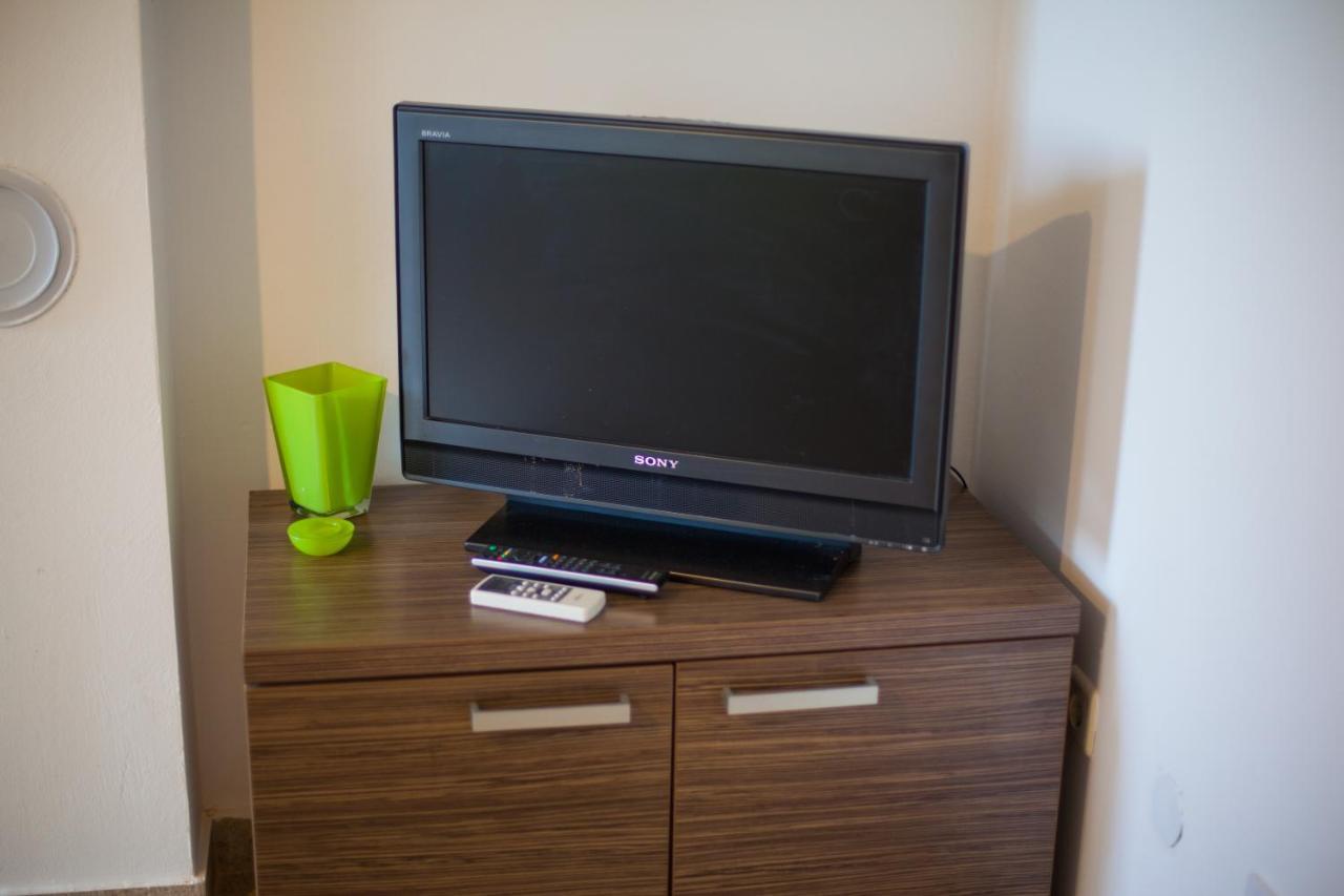 Apartman Mare Ловречиця Екстер'єр фото